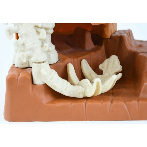 Fisher Price Imaginext Island of Lost Creatures T-Rex Dinosaur Skeleton Playset - Picture 5 of 12